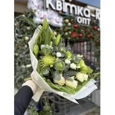 Екзотичний букет з декоративною капустою